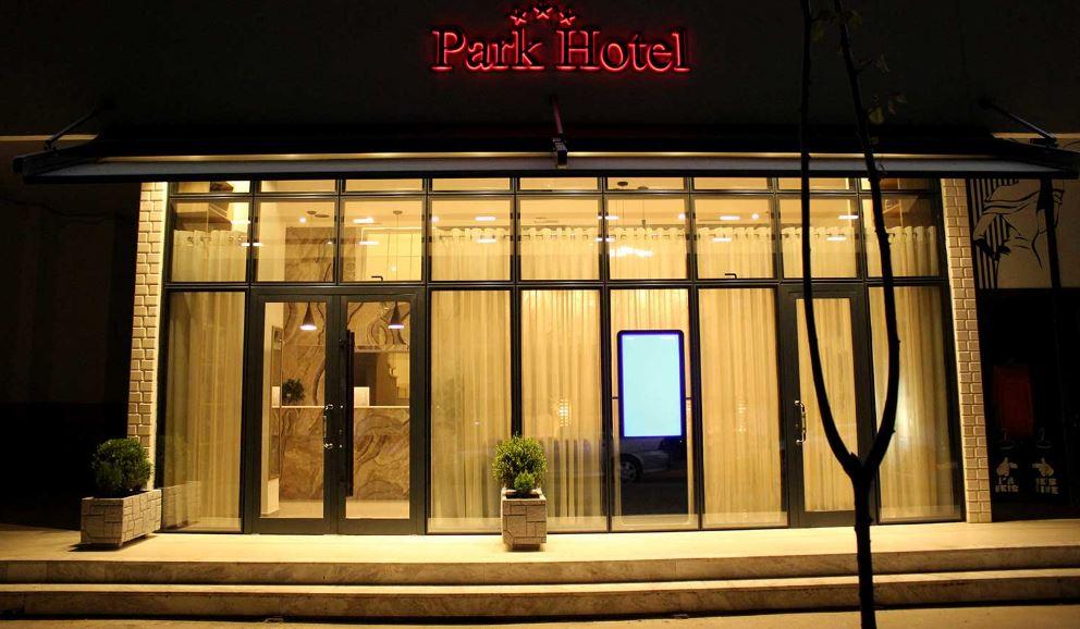 Park Hotel Tirana Exterior photo